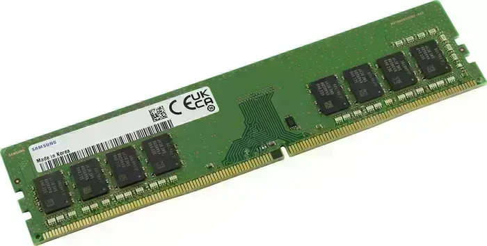 Память оперативная Samsung DDR4 DIMM 8GB UNB 3200, 1.2V (M378A1K43EB2-CWE)