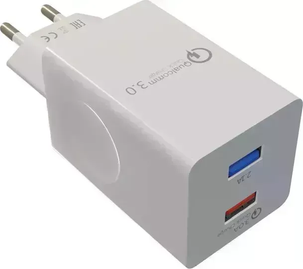 Сетевой адаптер MORE CHOICE (4627151195001) NC55QC QC3.0 White