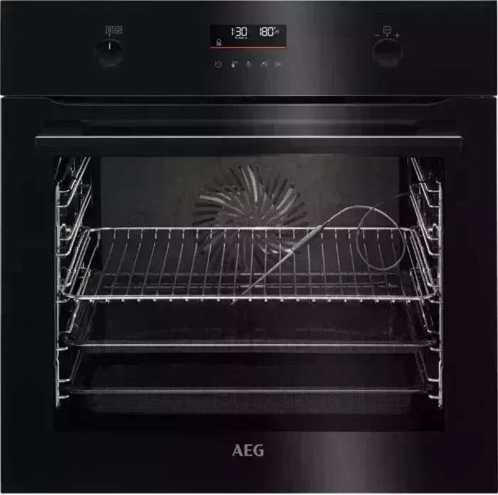 Духовой шкаф электрический AEG BCE556360B