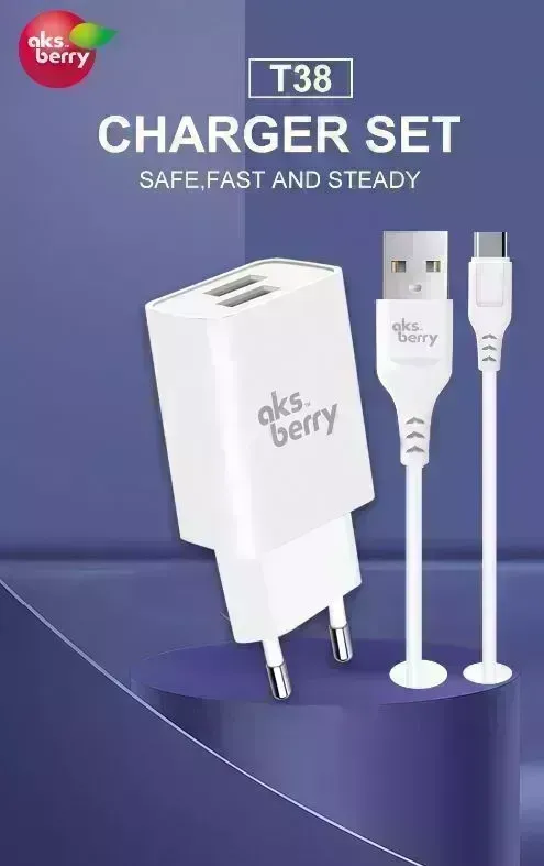 Сетевой адаптер AKSBERRY СЗУ T38 2 USB 2.4A + MicroUSB, белый