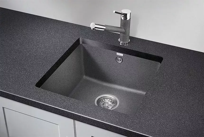 Мойка кухонная GRANULA GR-4451 ГРАФИТ (ЧЁРНО-СЕРЫЙ) кварц