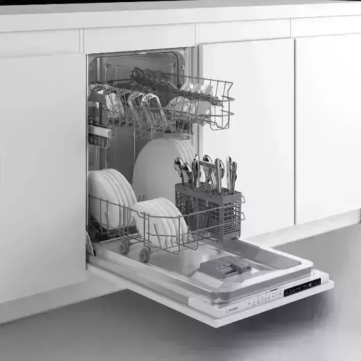 Посудомоечная машина встраиваемая INDESIT DIS 1C69 B