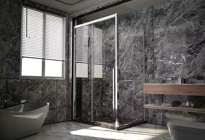 Боковая стенка Veconi Premium Trento SP-30CH 80х200 прозрачная, хром (SP30-CH-80-01-C4)