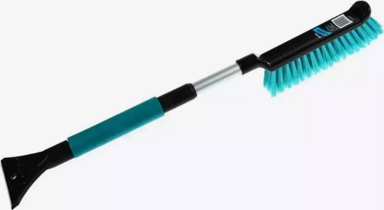 Щетка для снега BLACK&BLUE ВВ1005 cо скребком поролоновая телескоп. ручка (57-70см) 47547