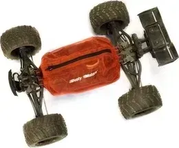 Чехол TRAXXAS Polymotors Зимний для SUMMIT 1/10 - PolyM-CovSU01Red чехол -