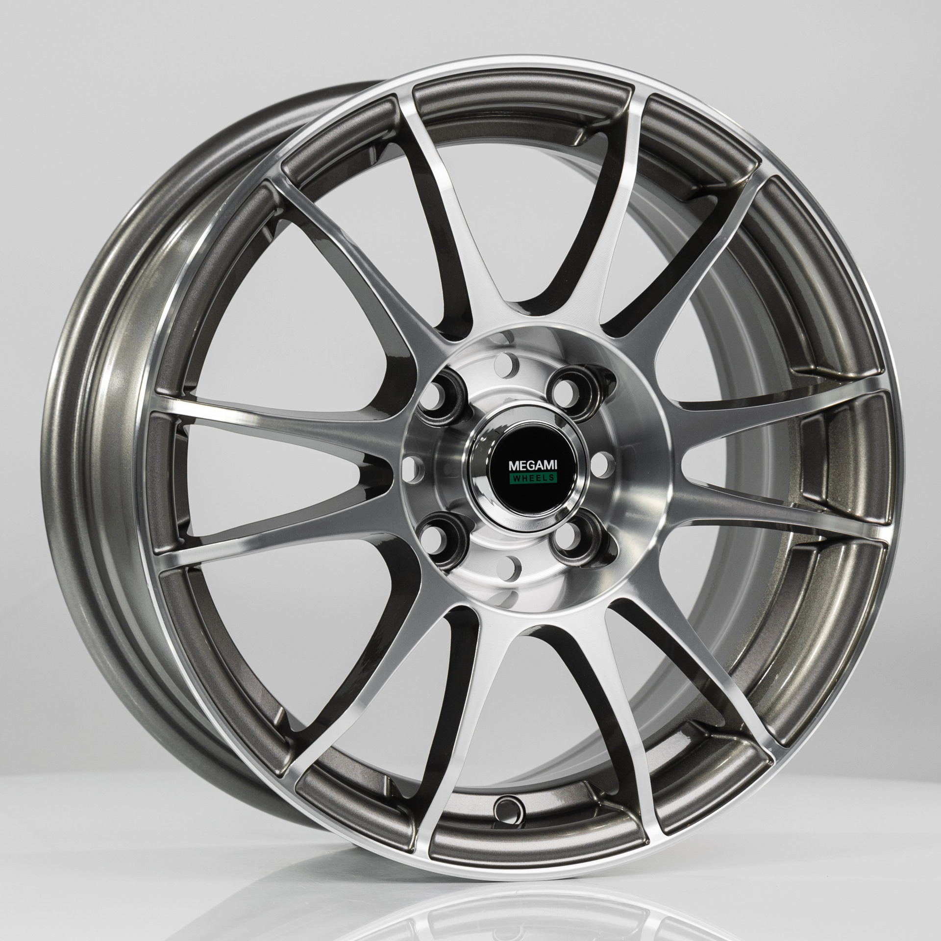 Диск автомобильный Megami MGM-3 6x15/4x100 ET48 D54.1 GMF