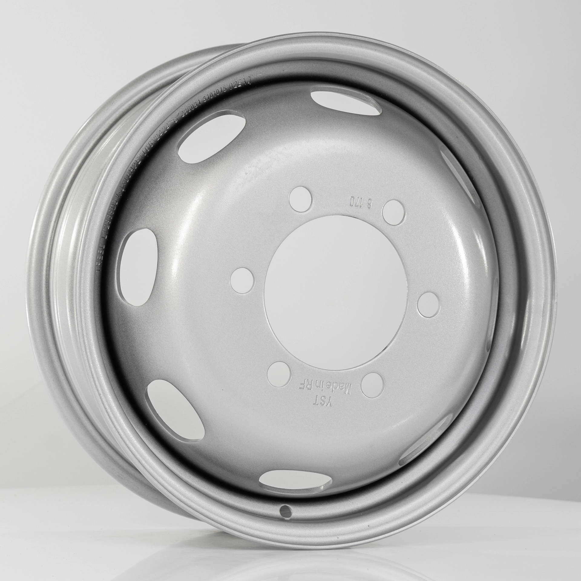 Диск автомобильный TREBL LT2888D_P (палета) 5.5x16/6x170 ET106 D130 Silver