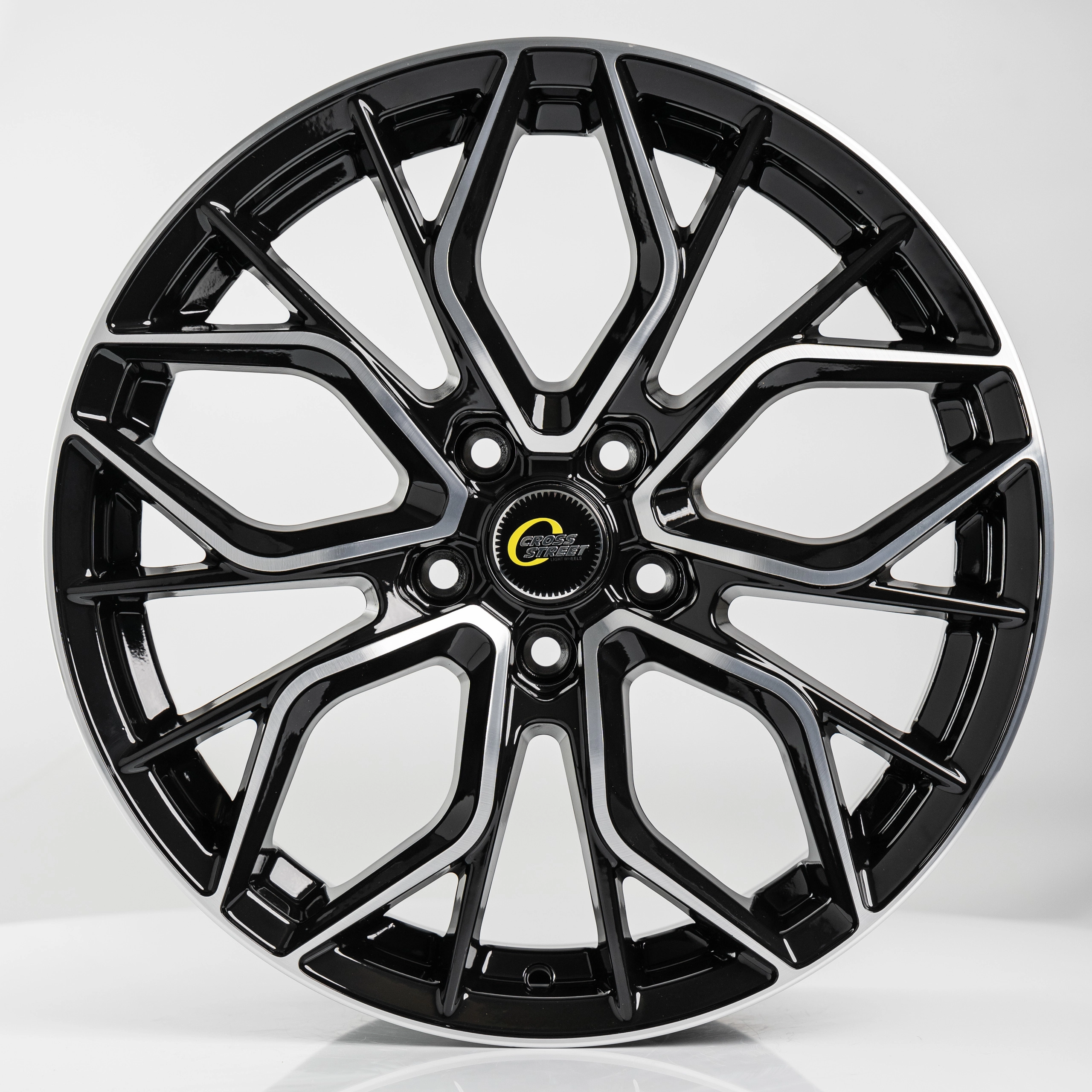 Диск автомобильный CROSS STREET CR-19 CROSS STREET 7.5x18/5x110 ET50 D63.3 BKF