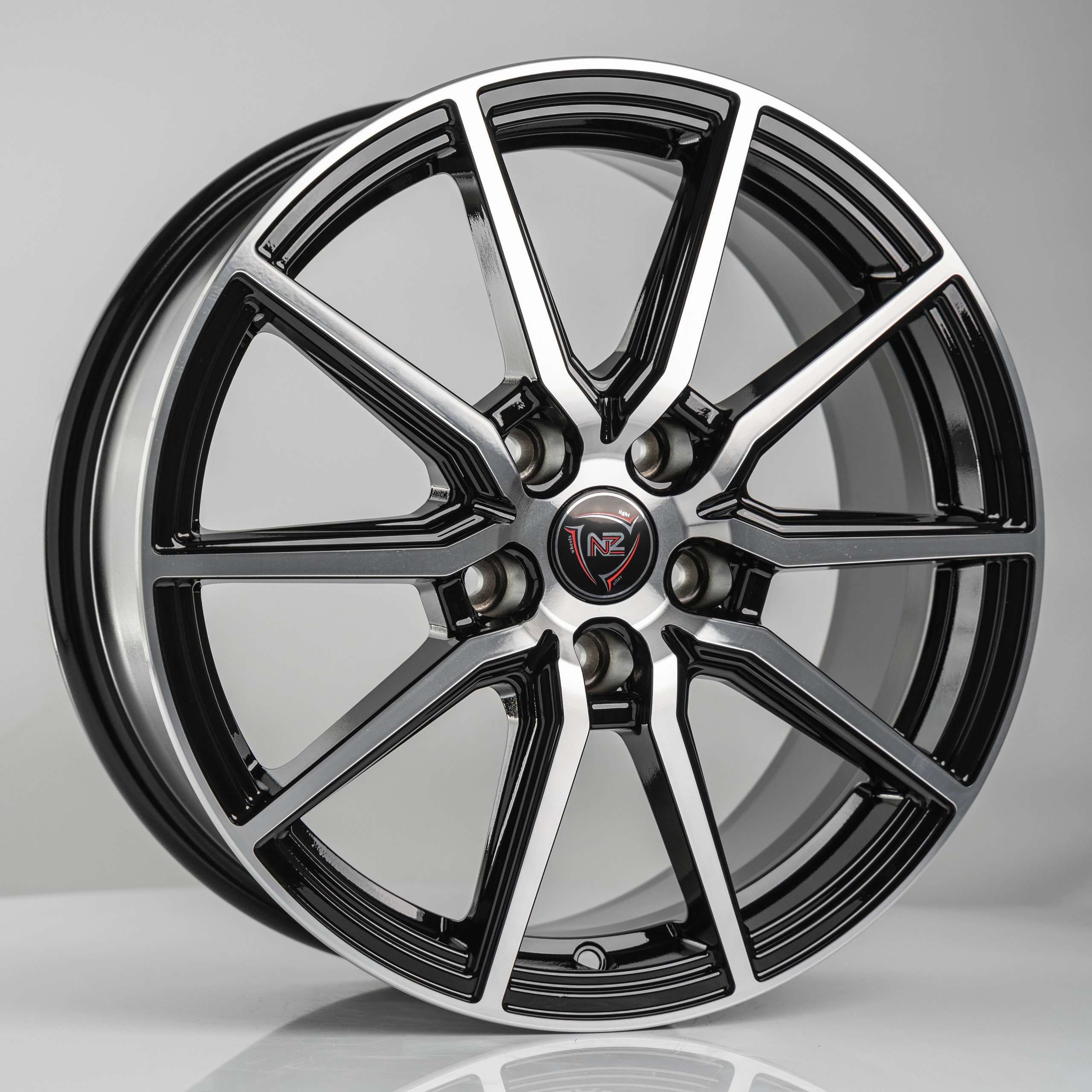 Диск автомобильный NZ_Россия R-03 NZ 7x17/5x114.3 ET45 D64.1 BKF