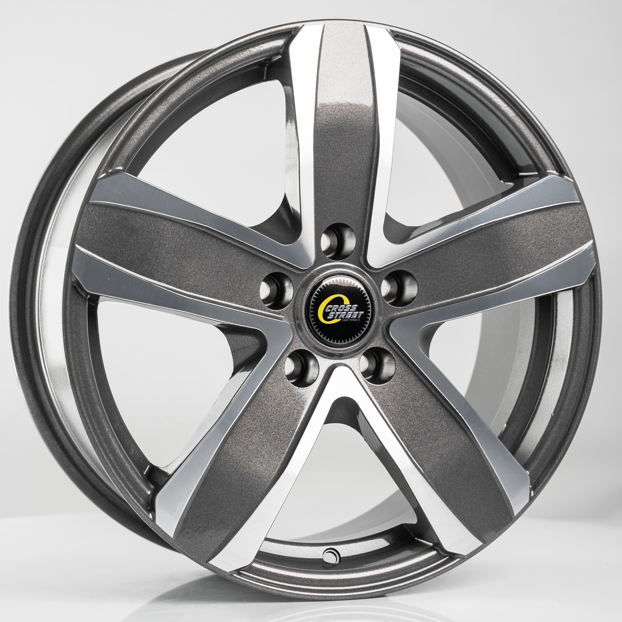 Диск автомобильный CROSS STREET CR-21 7x17/5x108 ET33 D60.1 GMF