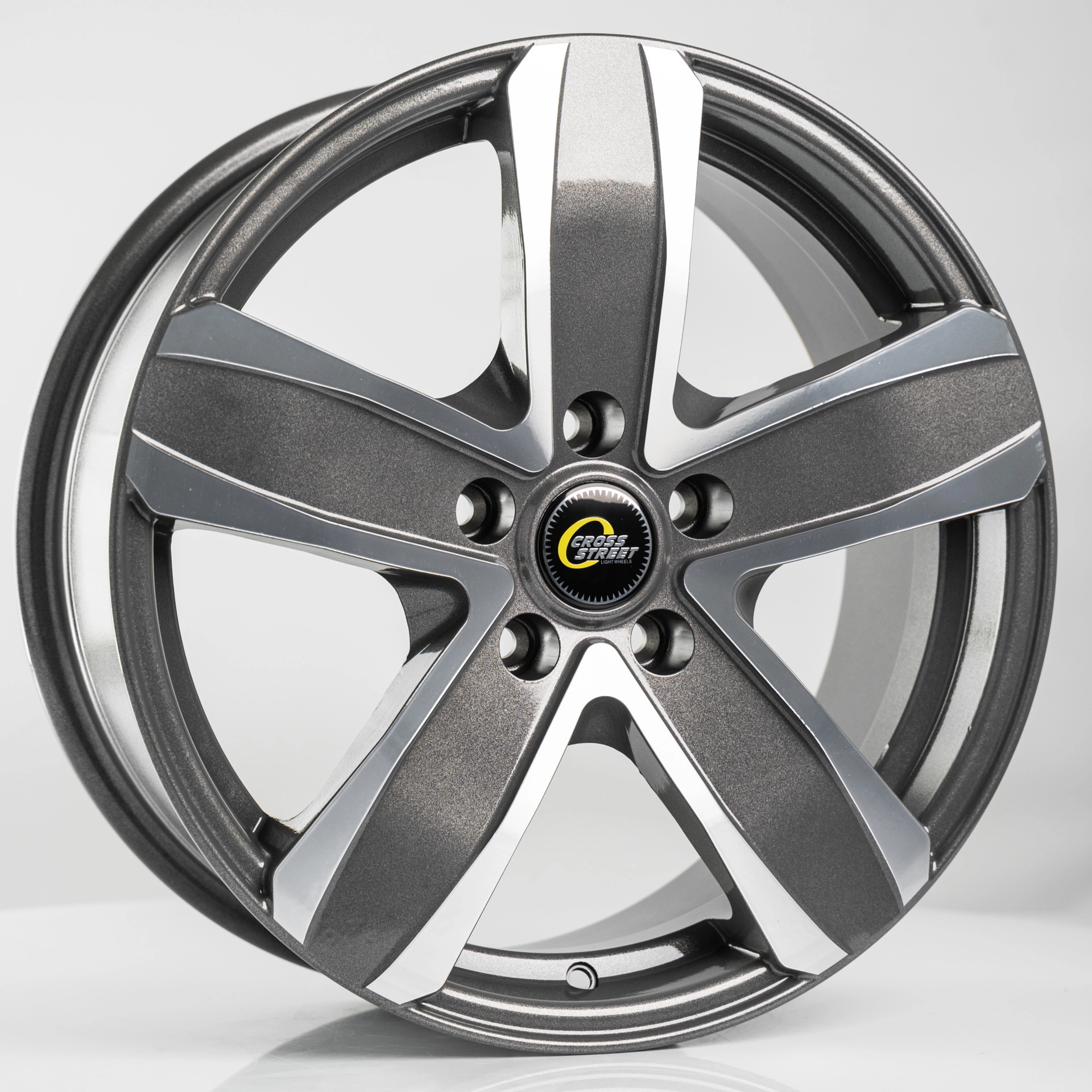 Диск автомобильный CROSS STREET CR-21 7x17/5x114.3 ET40 D64.1 GMF