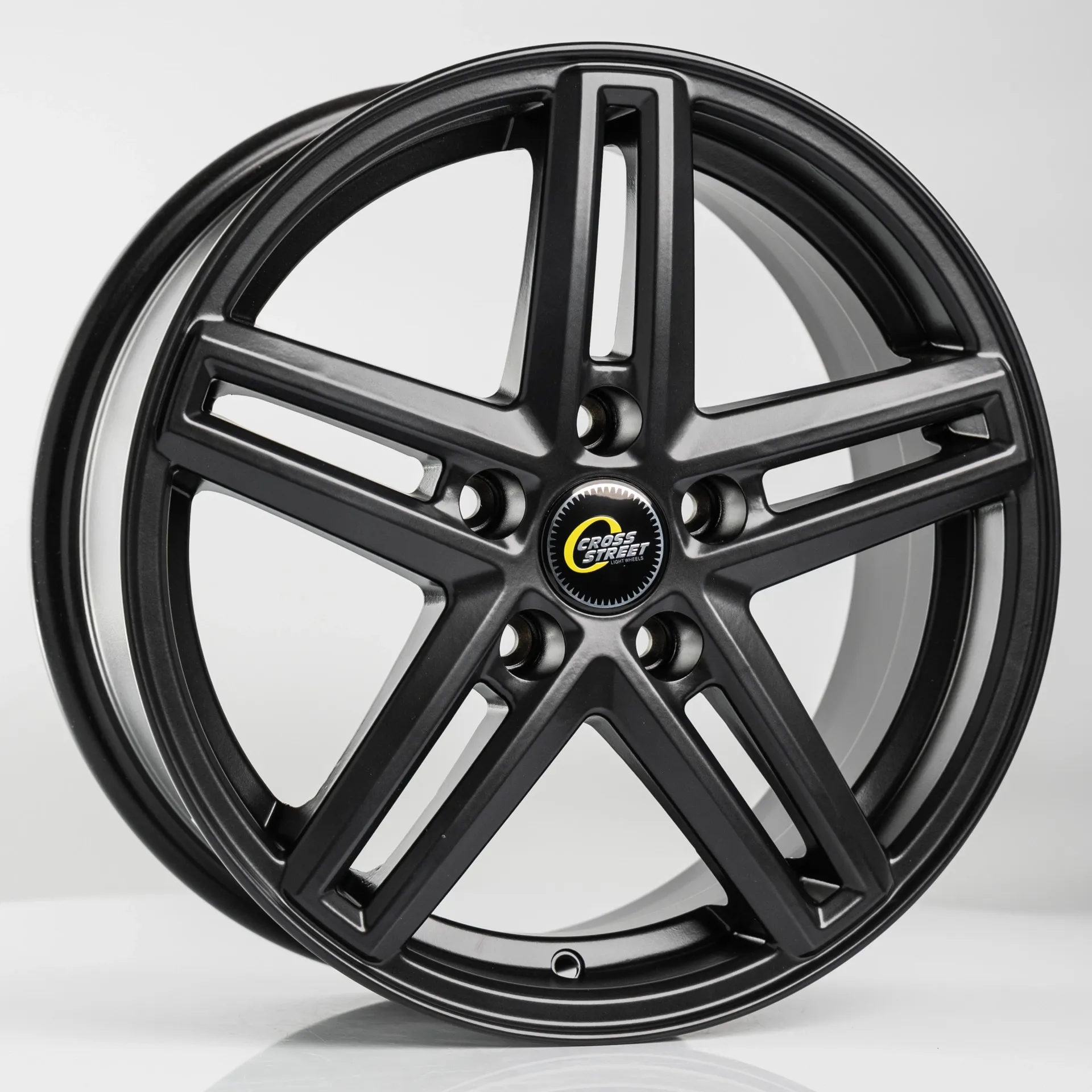 Диск автомобильный CROSS STREET MB CR-24 6.5x16/5x114.3 ET46 D67.1