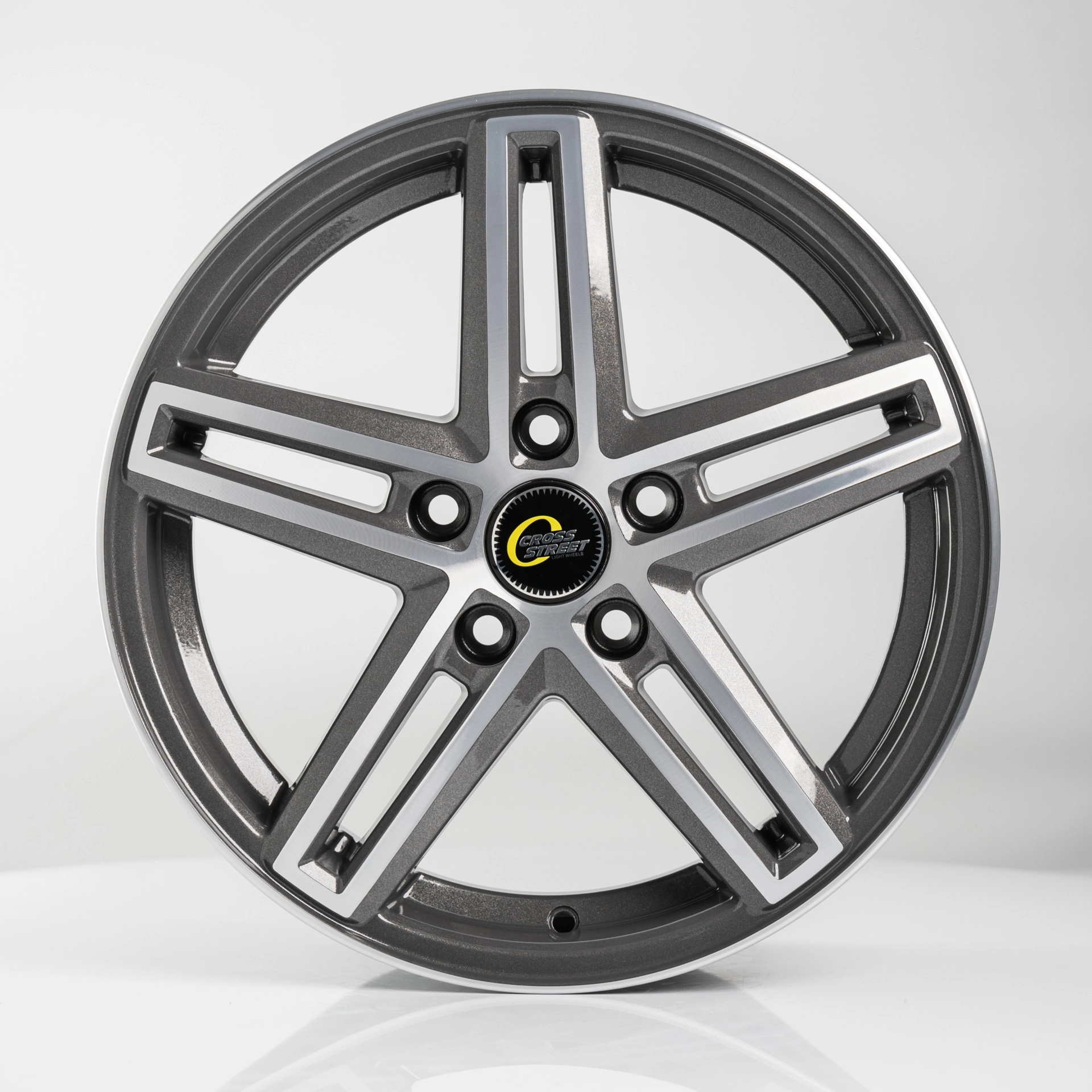 Диск автомобильный CROSS STREET CR-24 6.5x16/5x114.3 ET46 D67.1 GMF