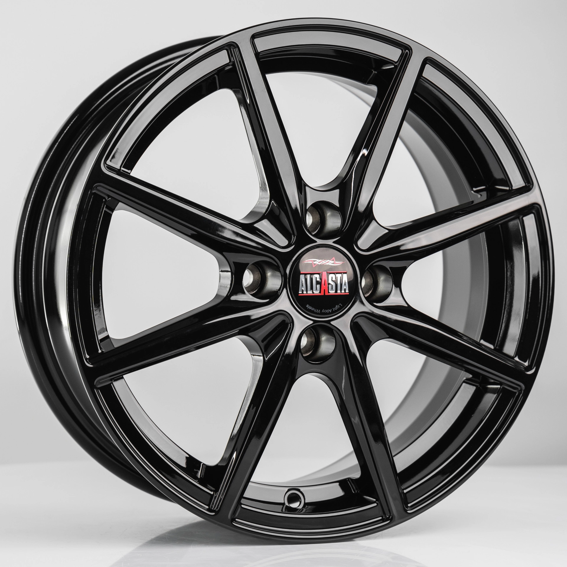 Диск автомобильный ALCASTA_Россия M63 ALCASTA 6X15/4X98 ET35 D58.6 BLACK