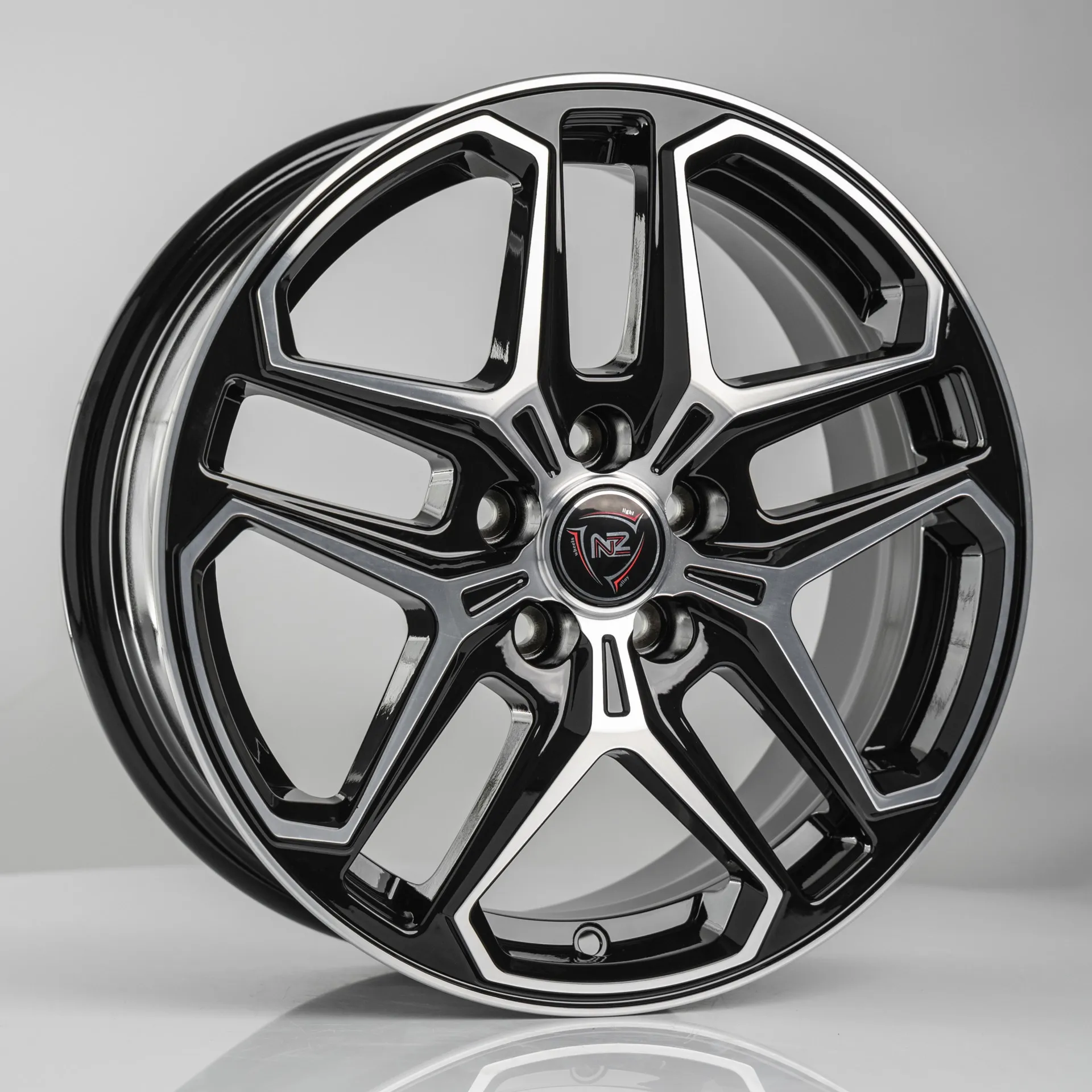 Диск автомобильный NZ_Россия R-04 NZ 6.5X16/5X114.3 ET39 D60.1 BKF