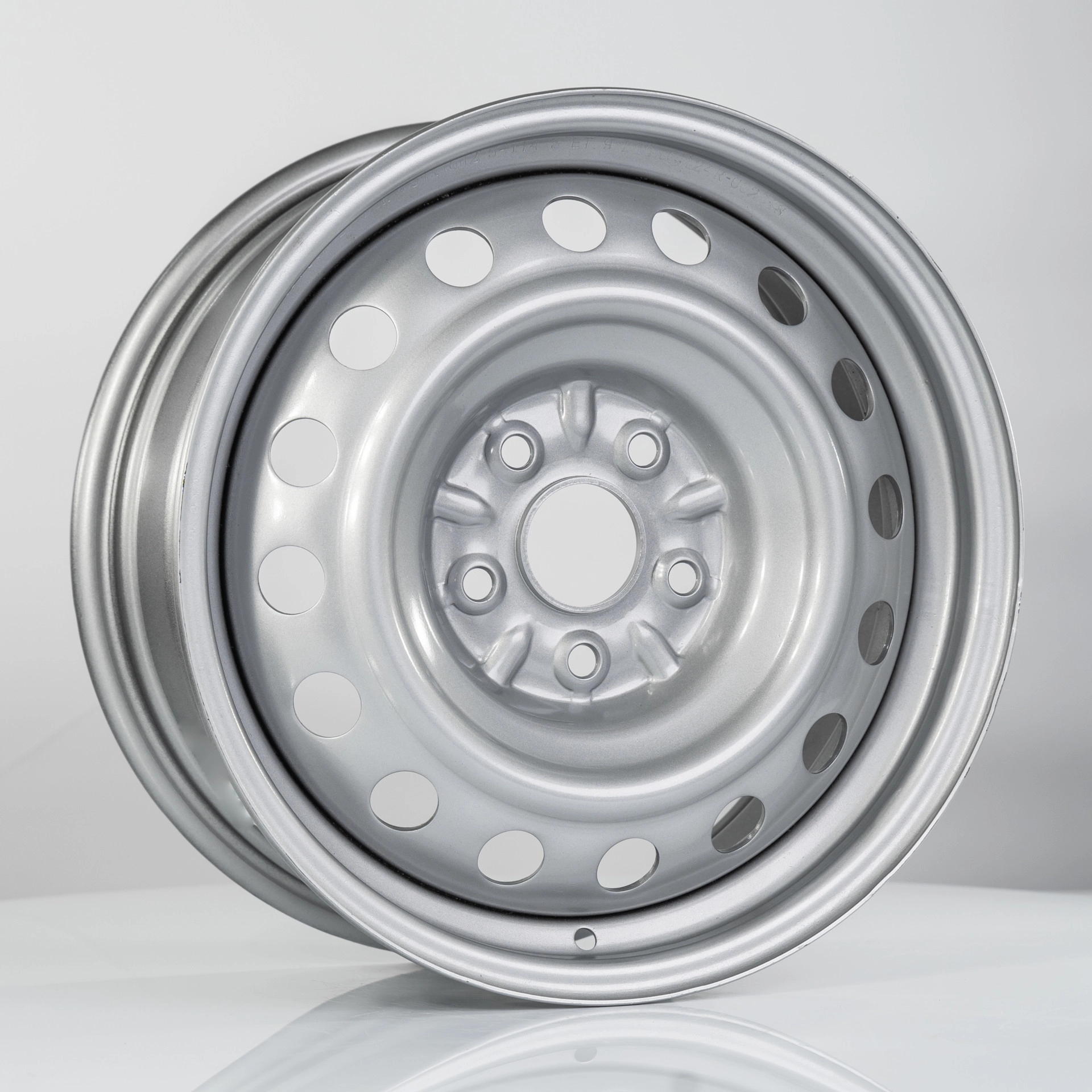 Диск автомобильный SDT U9138_P 6.5X16/4X100 ET37 D60.1 SILVER
