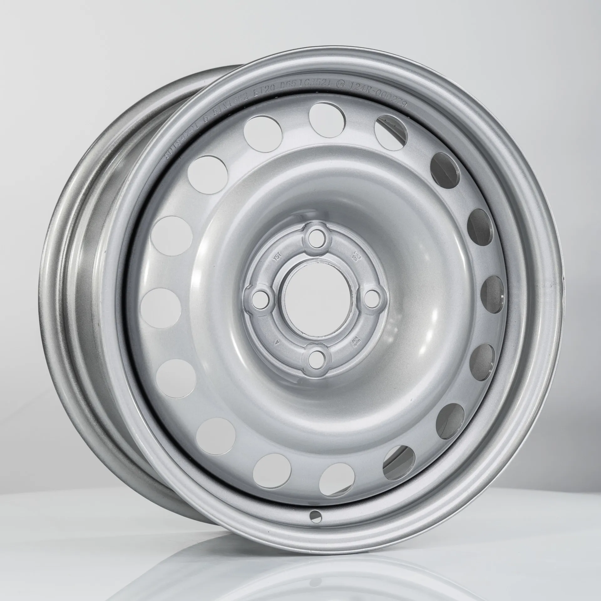 Диск автомобильный SDT U2051_P 6.5X16/4X108 ET20 D65.1 SILVER