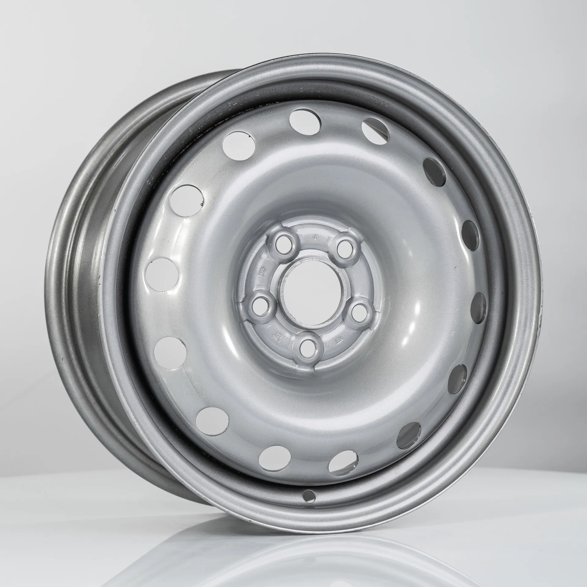Диск автомобильный SDT U4038D 6X15/5X100 ET38 D57.1 SILVER