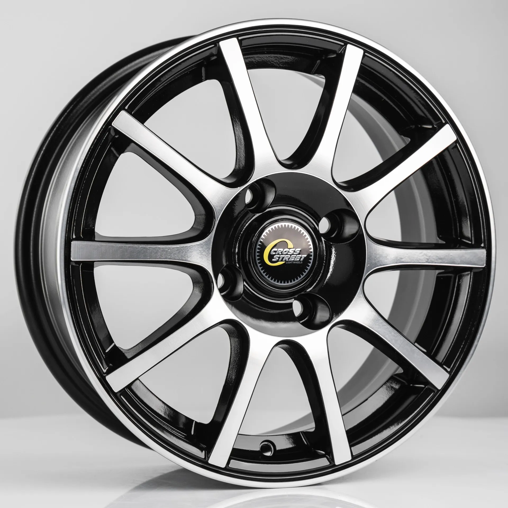 Диск автомобильный CROSS STREET CR-16 CROSS STREET 6X15/4X114.3 ET44 D56.6 BKF