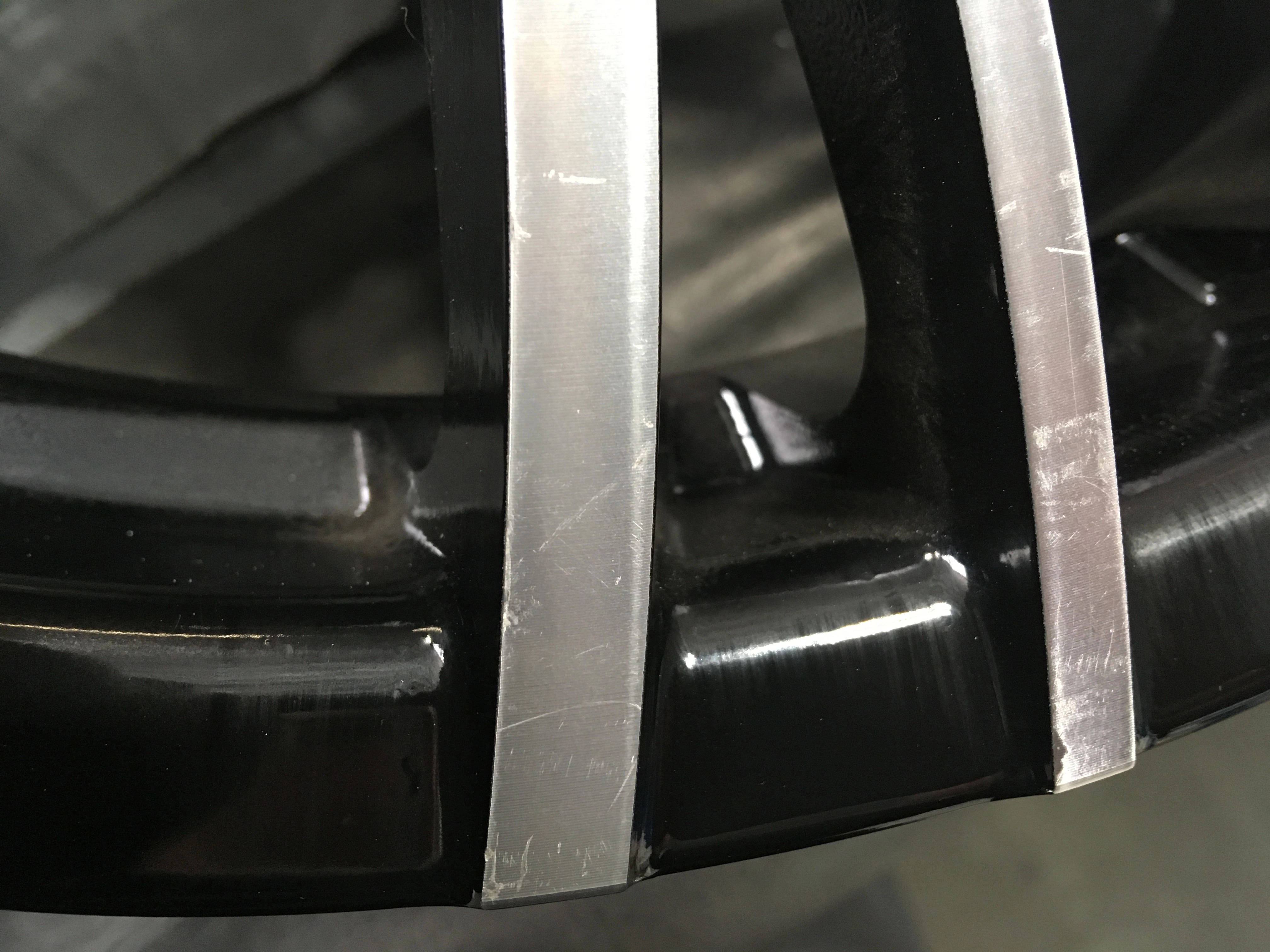 Диск автомобильный NZ F-53 6.5X16/5X112 ET50 D57.1 BKF*(Дефект ЛКП)