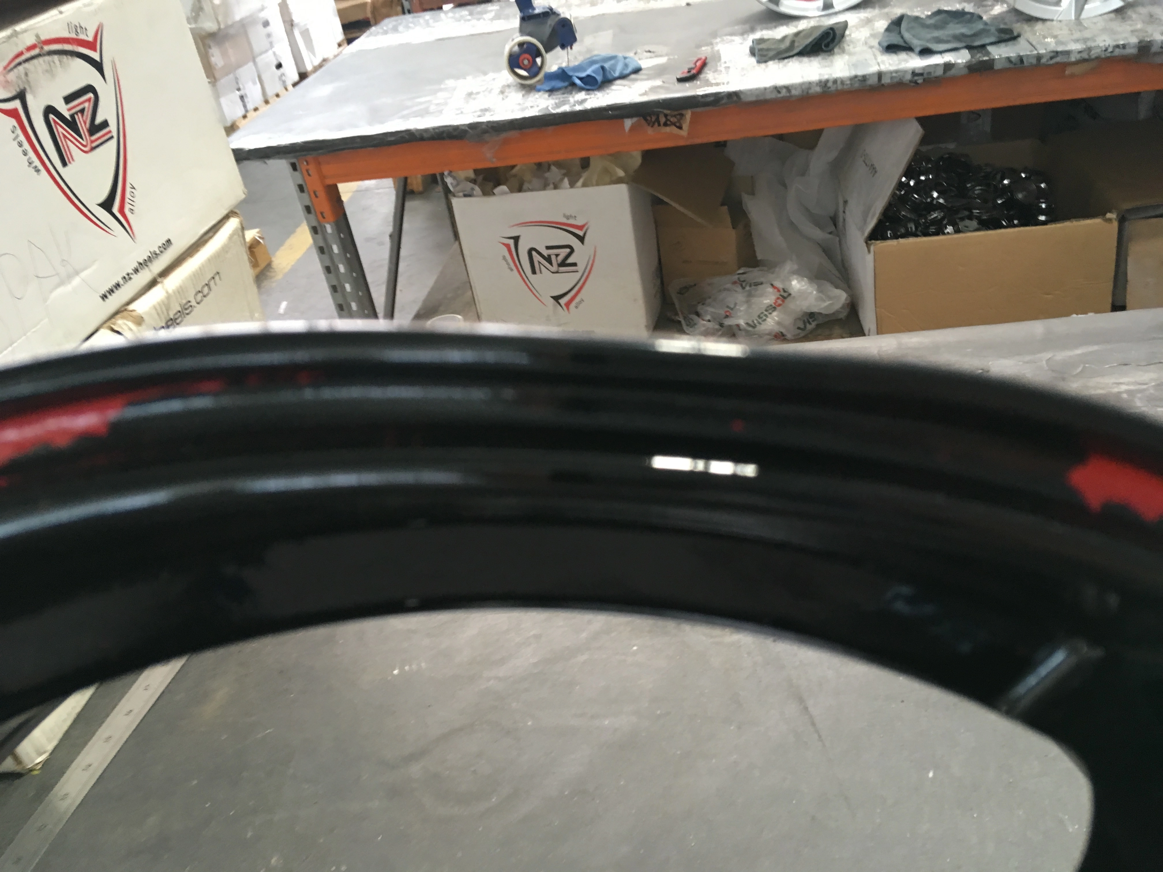 Диск автомобильный Распродажа SH667 NZ 7X17/5X114.3 ET35 D67.1 BKFRS*(Механические повреждения)