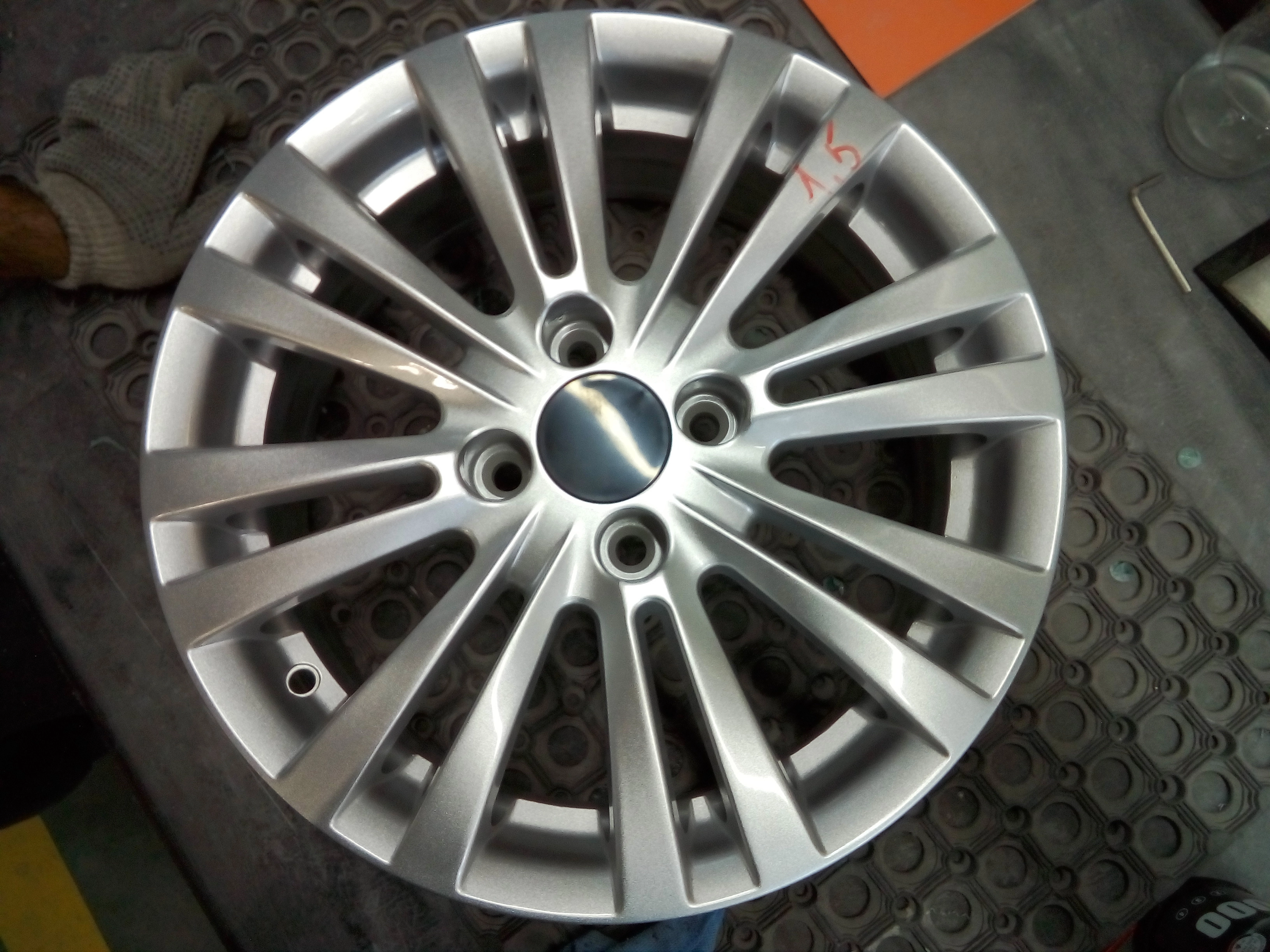 Диск автомобильный Распродажа RN98 TOP DRIVER 6X15/4X100 ET40 D60.1 S*(Биение)