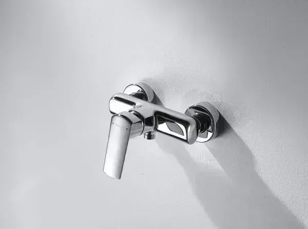 Смеситель для ванны Bravat REAL F9121179CP-01