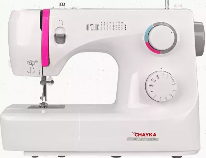 Швейная машина Chayka 715