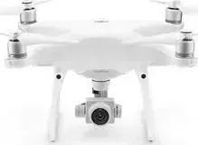 Радиоуправляемый квадрокоптер DJI Phantom 4 PRO