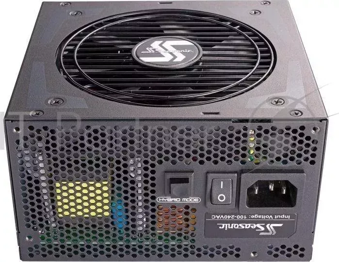 Блок питания Seasonic ATX 650W FOCUS Plus SSR-650PX 80+ platinum (24+4+4pin) APFC 120mm fan 8xSATA Cab Manag RTL