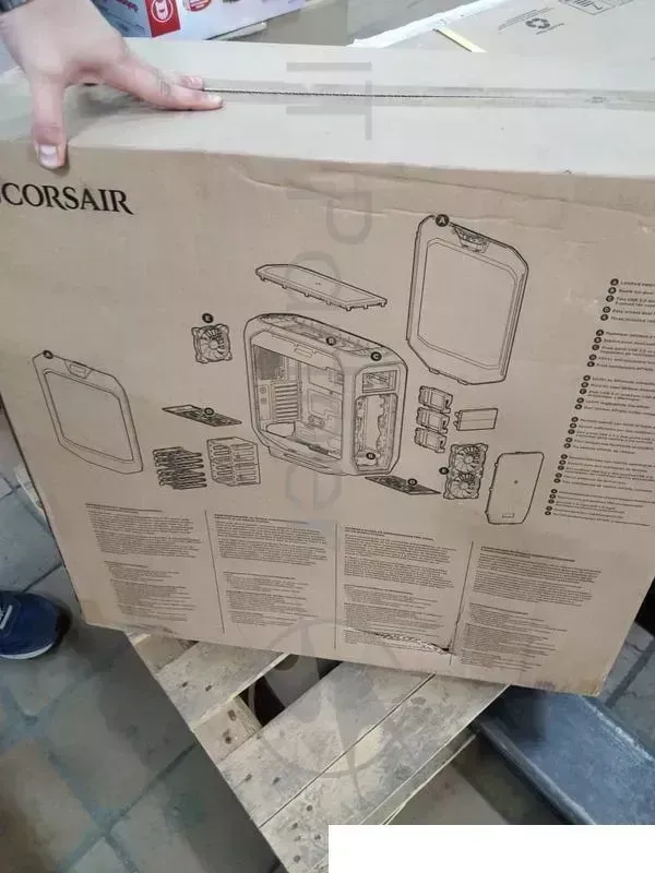 Корпус CORSAIR (Поврежденная упаковка) Graphite Series 780T CC-9011063-WW Full-Tower PC Case