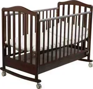 Кроватка детская Papaloni Винни 120х60см колеса/качалка шоколадный орех