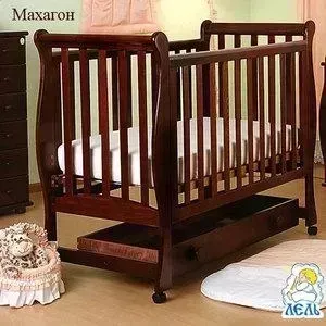 Кроватка детская Кубаньлесстрой Лаванда поперечный маятник/ящик махагон АБ 21.2