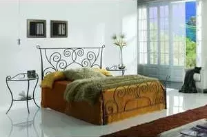 Кровать Dupen 511 (160х200) состаренное золото