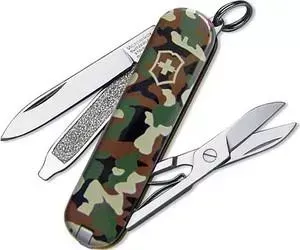 Нож Victorinox Classic 0.6223.94 (58мм 7 функций, рукоять дизайна "Камуфляж")