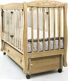 Кроватка детская Fiorellino Crown маятник продольный на колесах 120х60 natur