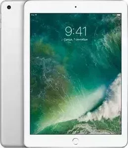 Планшет APPLE iPad (2018) 32Gb Wi-Fi Silver (MR7G2RU/A)