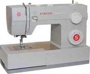 Швейная машина SINGER 4423