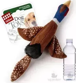 Игрушка GiGwi Dog Toys Squeaker птица с пластиковой бутылкой пищалка для собак (75225)