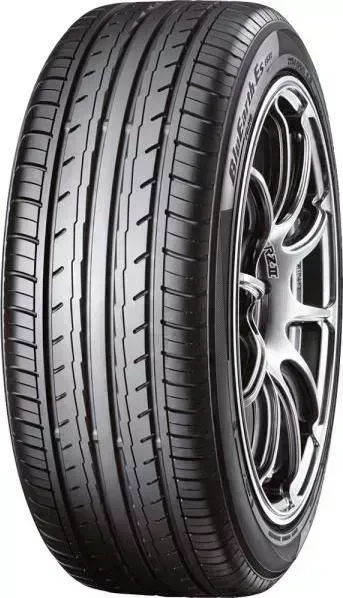 Шина YOKOHAMA BluEarth-Es ES32A 225/45R17 94V
