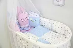 Комплект By Twinz для круглой кроватки 7 пр. с игрушками Друзья розовый-голубой КПБ7-К.К-ДРУЗЬЯ/053-4-Р-Г