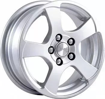 Диск автомобильный СКАД Акула 14 5.5X14/4X108 ET35 D67.1 Селена