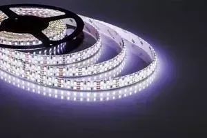 Светодиодная влагозащищенная лента FERON LS615 27733 19,2W/m 240LED/m 3528SMD холодный белый 5M