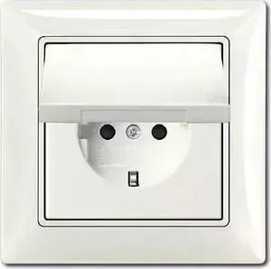 Розетка ABB Basic55 Schuko с/з 16A 250V IP44 с крышкой безвинтовой зажим chalet - белый