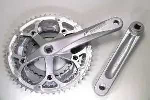 Шатуны для велосипеда PROWHEEL система ATIA-530*175mm, (52/42/30)AL-6061-T6, CHAINLINE:45, BCD:130/74, под квадрат 113, серебристый