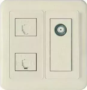 WST 5753 Panasonic Shin Dong-A Комбинация: Розетка TF.1+CAT5+TV. Бежевый PANASONIC SHIN DONG-A