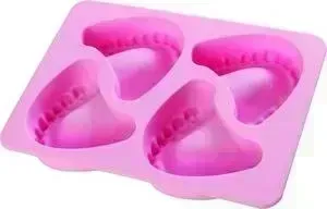 Форма для льда 15х11х2 см REGENT Silicone Челюсти (93-SI-FO-48)