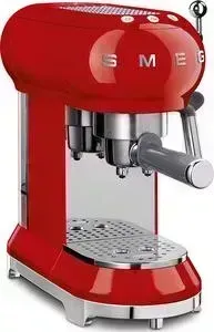 Кофеварка SMEG ECF01RDEU красная