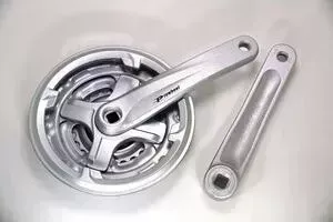 Шатуны PROWHEEL система TA-CM68*175mm, (42/34/24) AL-6061-T6, CHAINLINE 48.5, под квадрат 120 ,серебристый