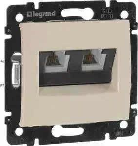 Розетка Legrand телефонная 2xRJ11 Valena слоновая кость 774339